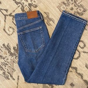 NWOT. Classic Straight Jeans.